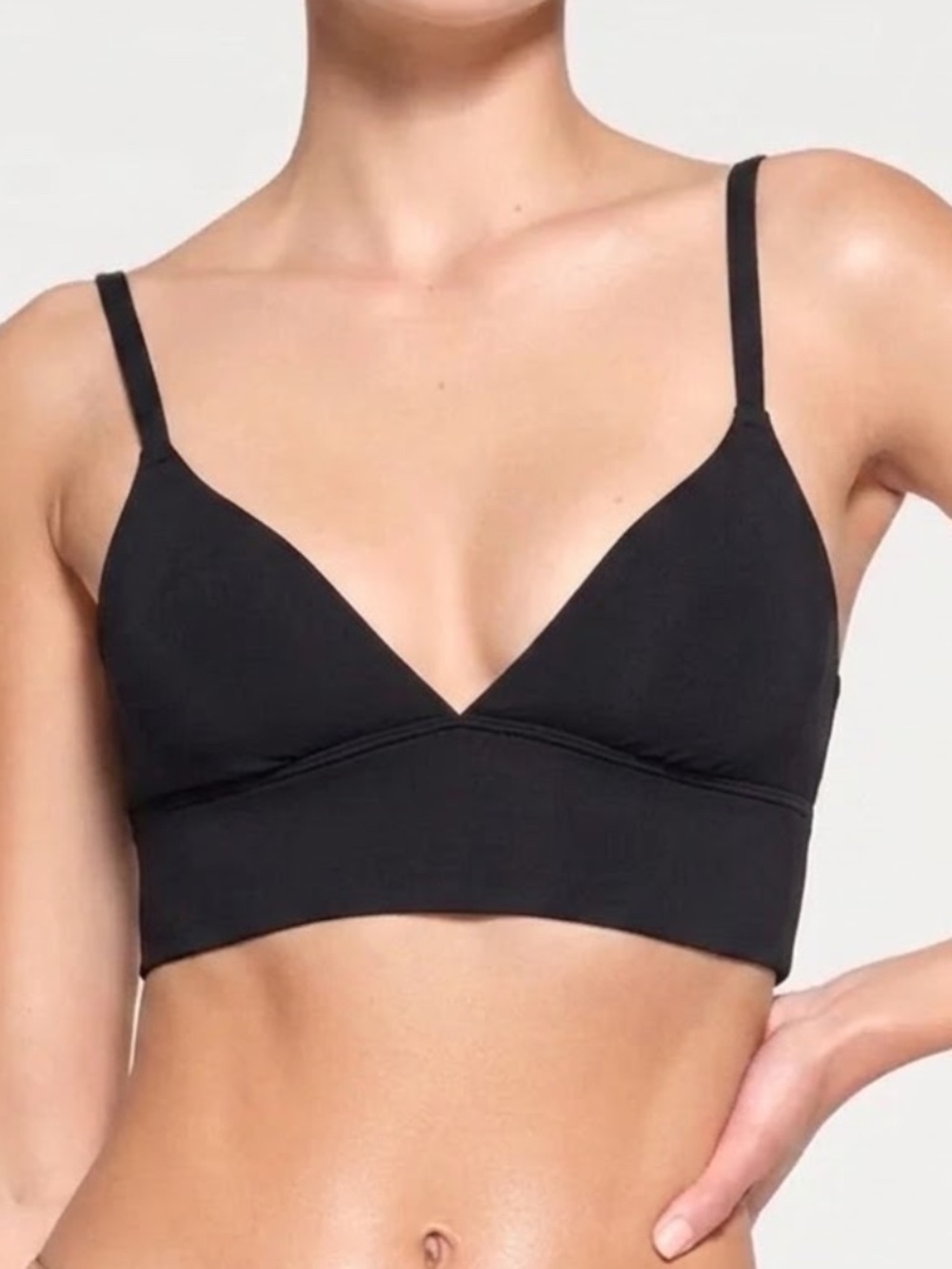 SKIMS Fits Everybody Triangle Longline Bralette Onyx Black